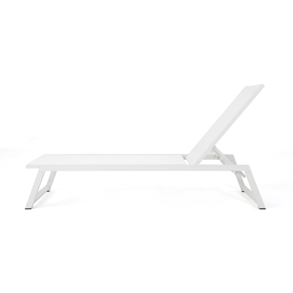 Chaise Lounge