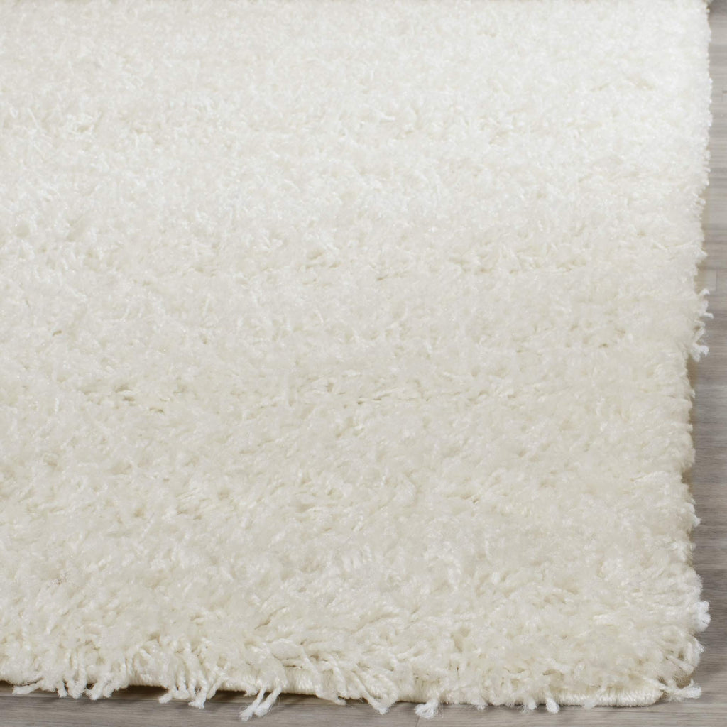SAFAVIEH Area Rug 10x14 - Athens Shag Collection - Large - Off-White, Non-Shedding & Easy to Clean, Ideal for Living Room, Bedroom, Dining Space (SGA119B)