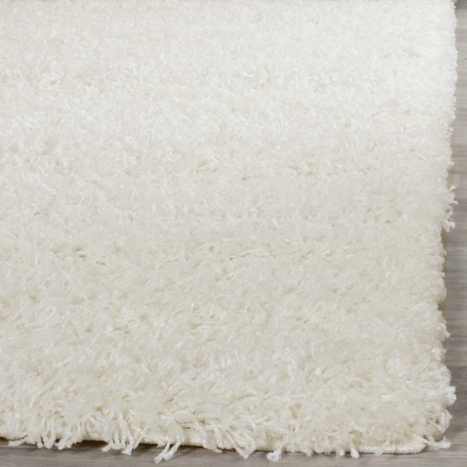 SAFAVIEH Area Rug 10x14 - Athens Shag Collection - Large - Off-White, Non-Shedding & Easy to Clean, Ideal for Living Room, Bedroom, Dining Space (SGA119B)