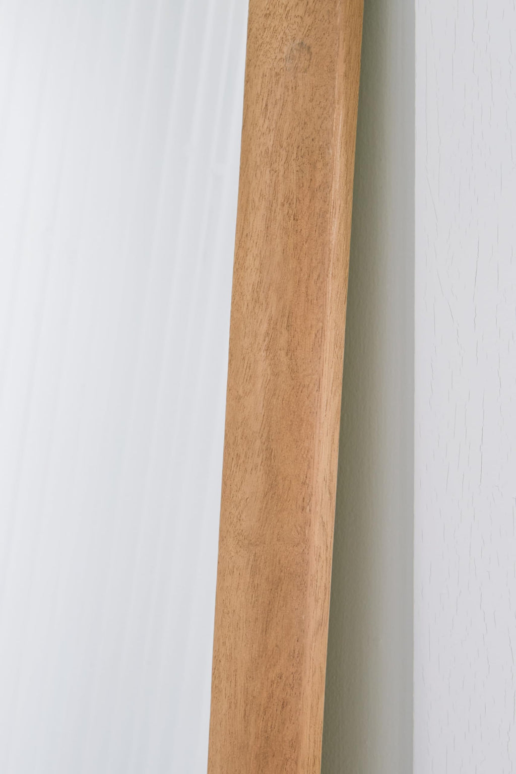 Signature Design by Ashley Dairville Casual Full Length Arched Floor Mirror with Thick Frame, Light Brown