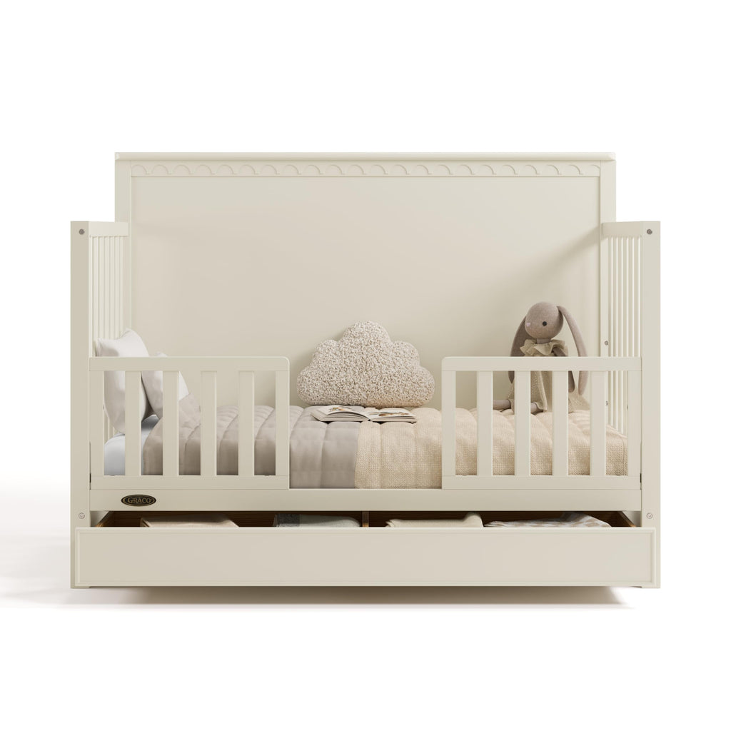 Graco Sasha 5-in-1 Convertible Crib with Drawer – GREENGUARD Gold Certified Wood Crib, Converts to Toddler Bed, Daybed, Full-Size Bed, Stylish Classic Design (Frosted Oat)