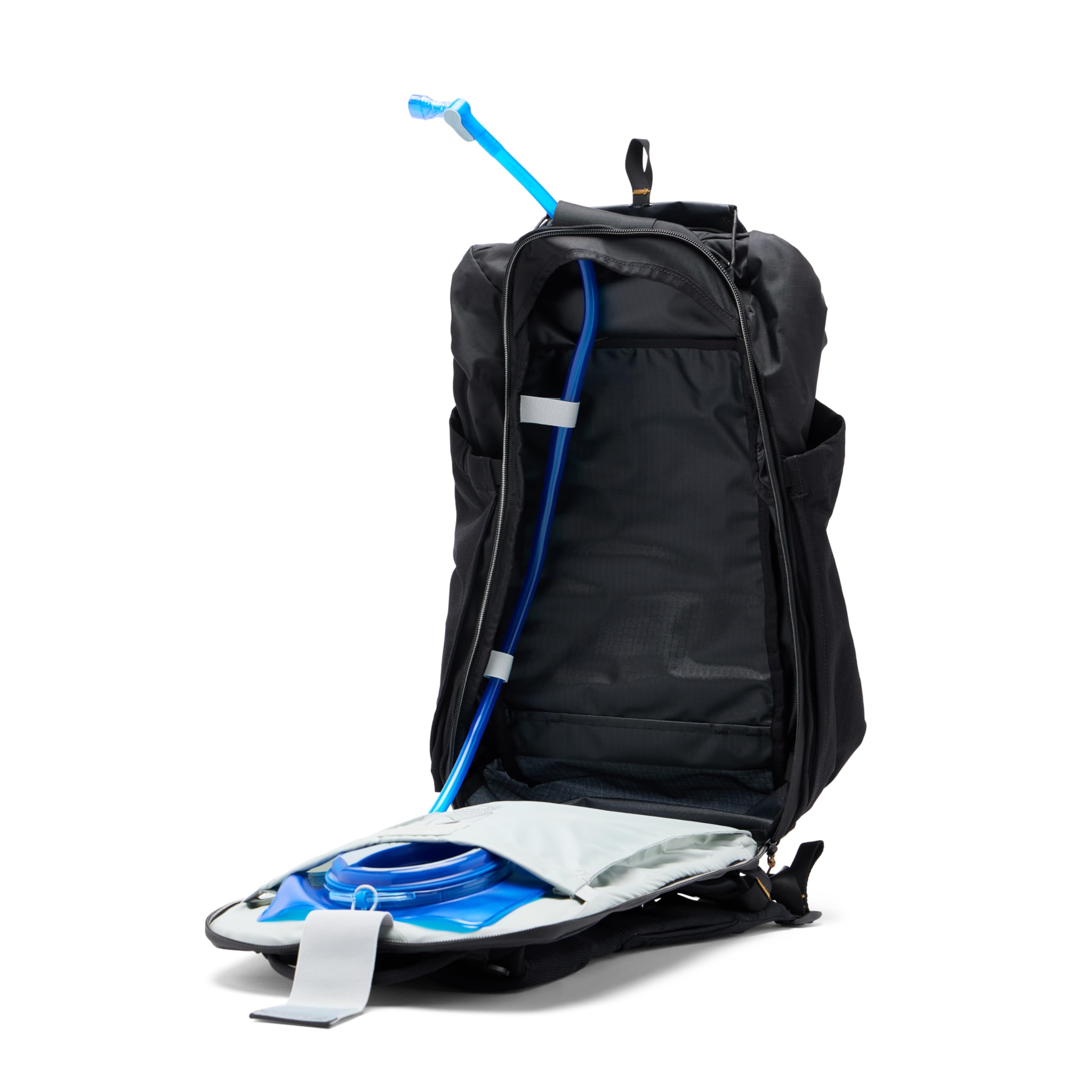 Outdoor 25L Backpack by Peak Design
