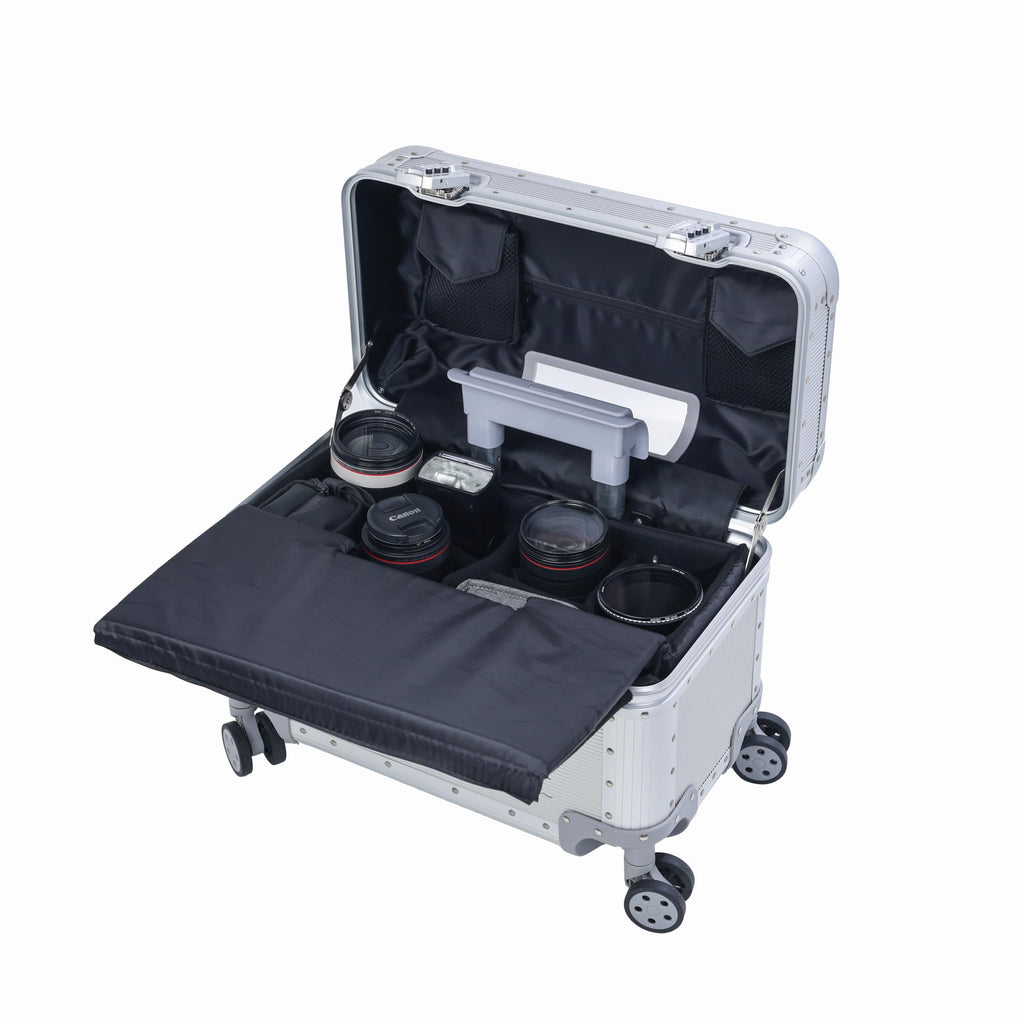 Perle Path All Aluminum Rolling Camera Case, Pilot case, Camera roller bag, Carry on, Hard Shell Photography Equipment suitcase with 4 Wheels and Telescopic Handle (Silver(with camera bag inside))