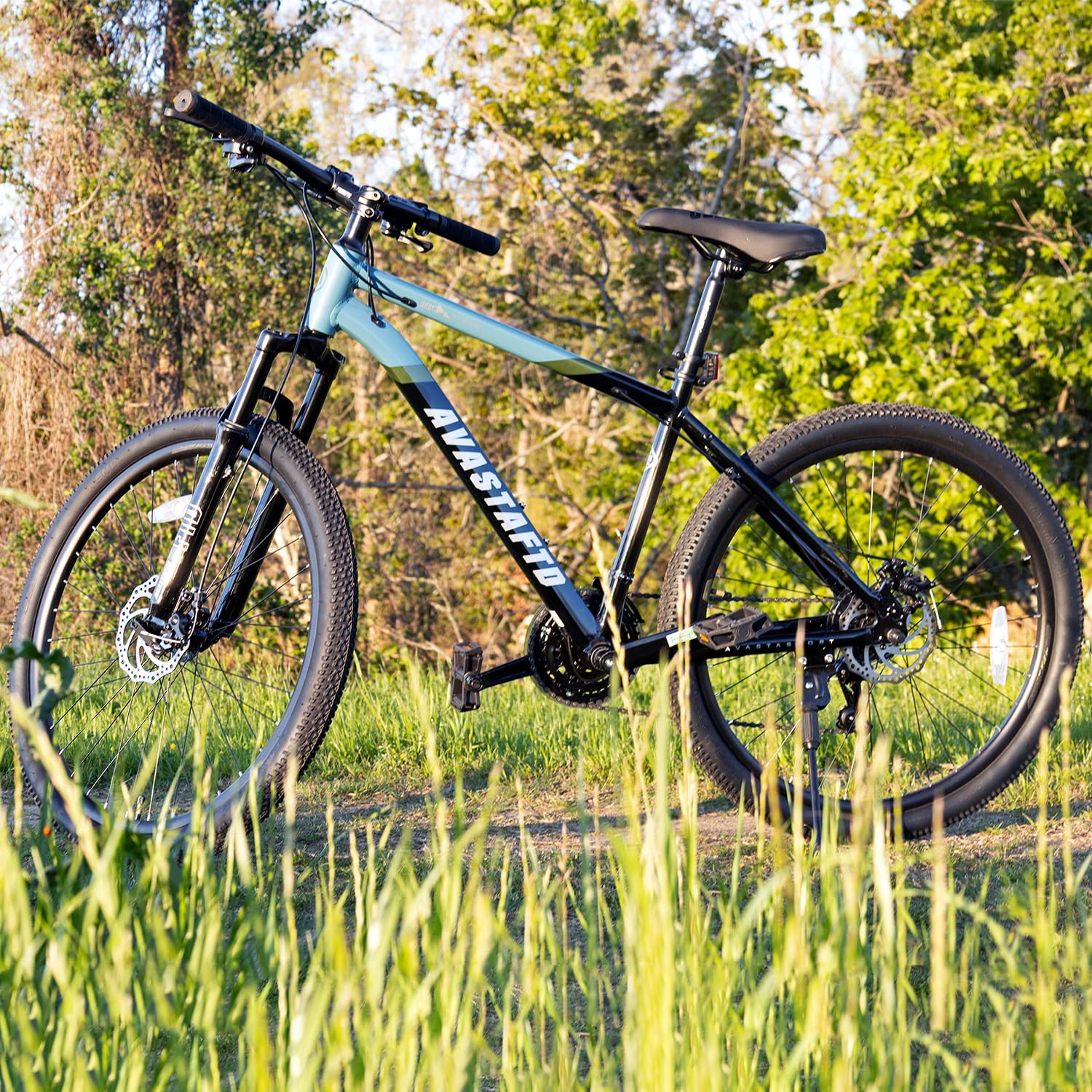 AVASTA 27.5-inch Mountain Bike for Man Male and Woman Female Adult with Lightweight Aluminum Alloy Frame and Dual Disc Brakes,Front Suspension,21-Speed Gear Shifters,Hidden Brake Cables,Grey