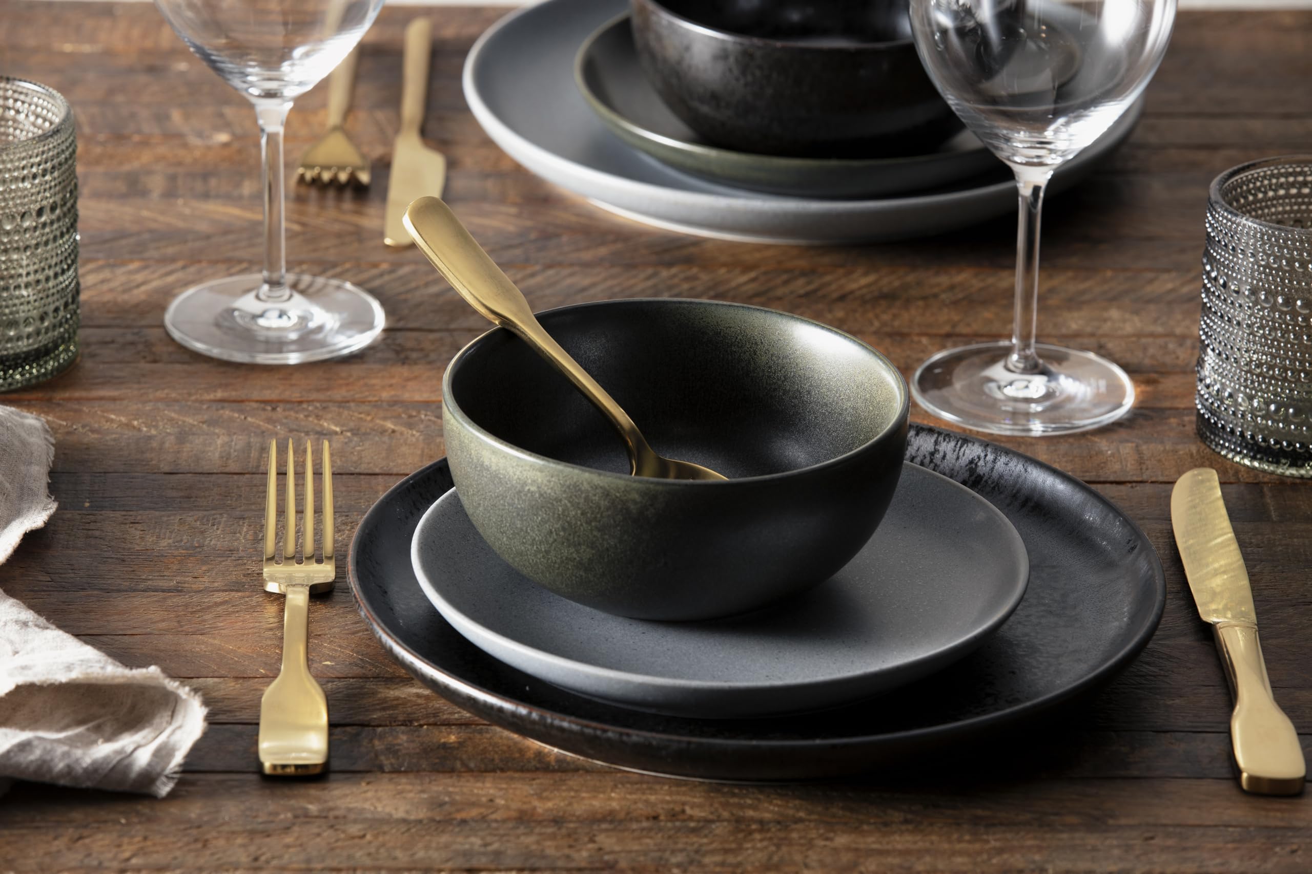 Fortessa Ashton 18/10 Stainless Steel, 20 Piece Flatware Set (Service for 4), Brushed Gold