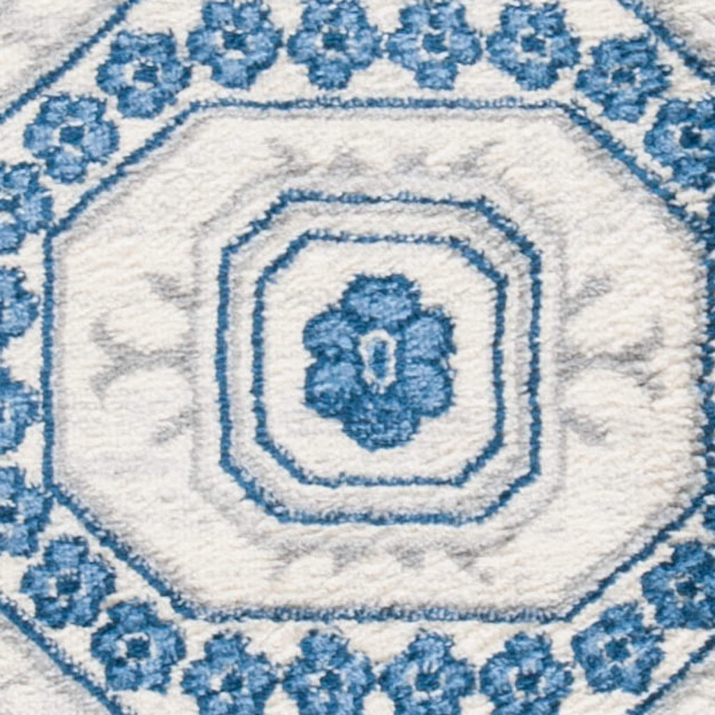 SAFAVIEH Brentwood Collection 10' x 13' Cream/Blue BNT816D Oriental Medallion Non-Shedding Living Room Bedroom Dining Home Office Area Rug