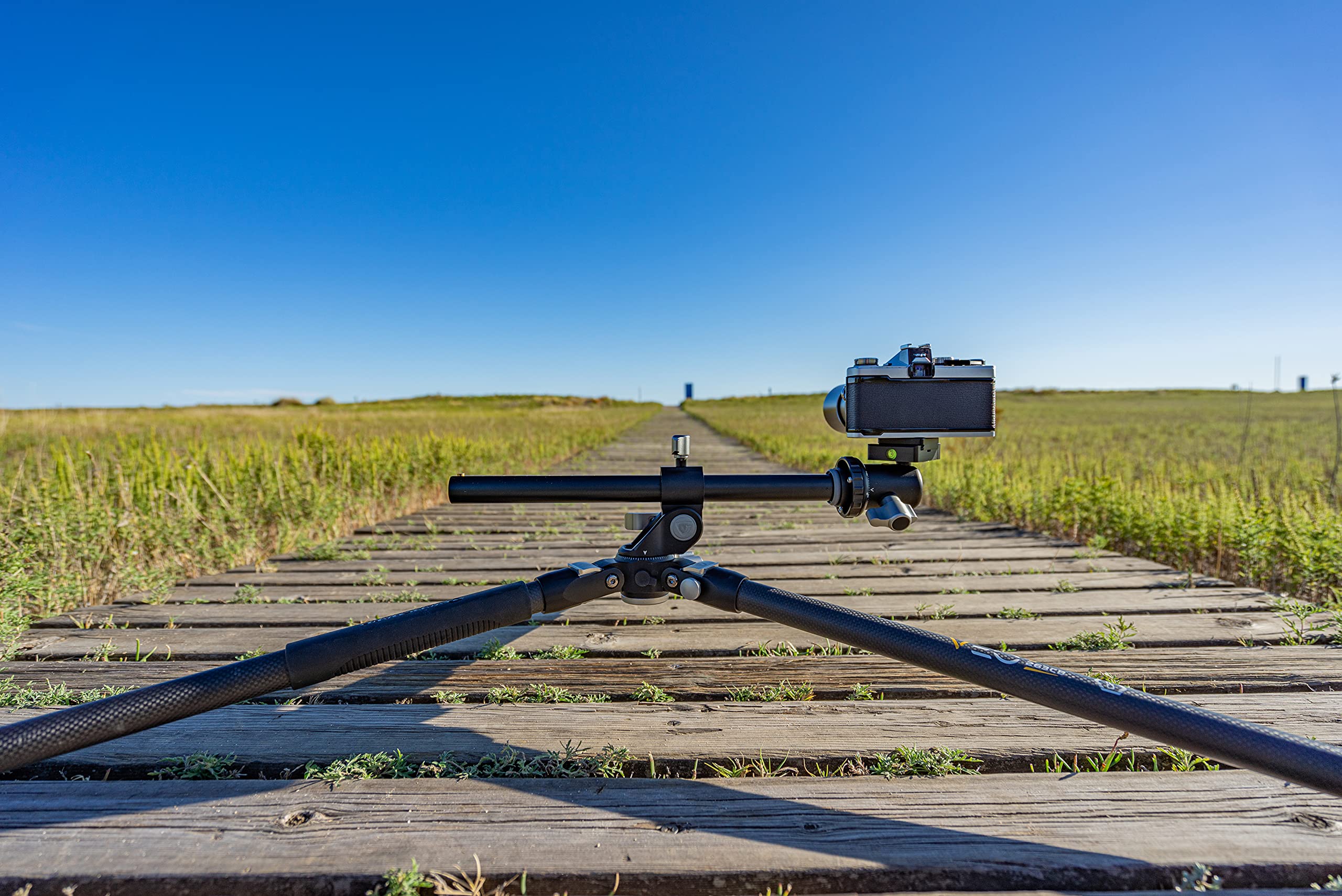 Vanguard VEO3+263CB160S Carbon Fiber Tripod with Multi-Angle Center Column and Dual Axis VEO BH-160S Ball Head