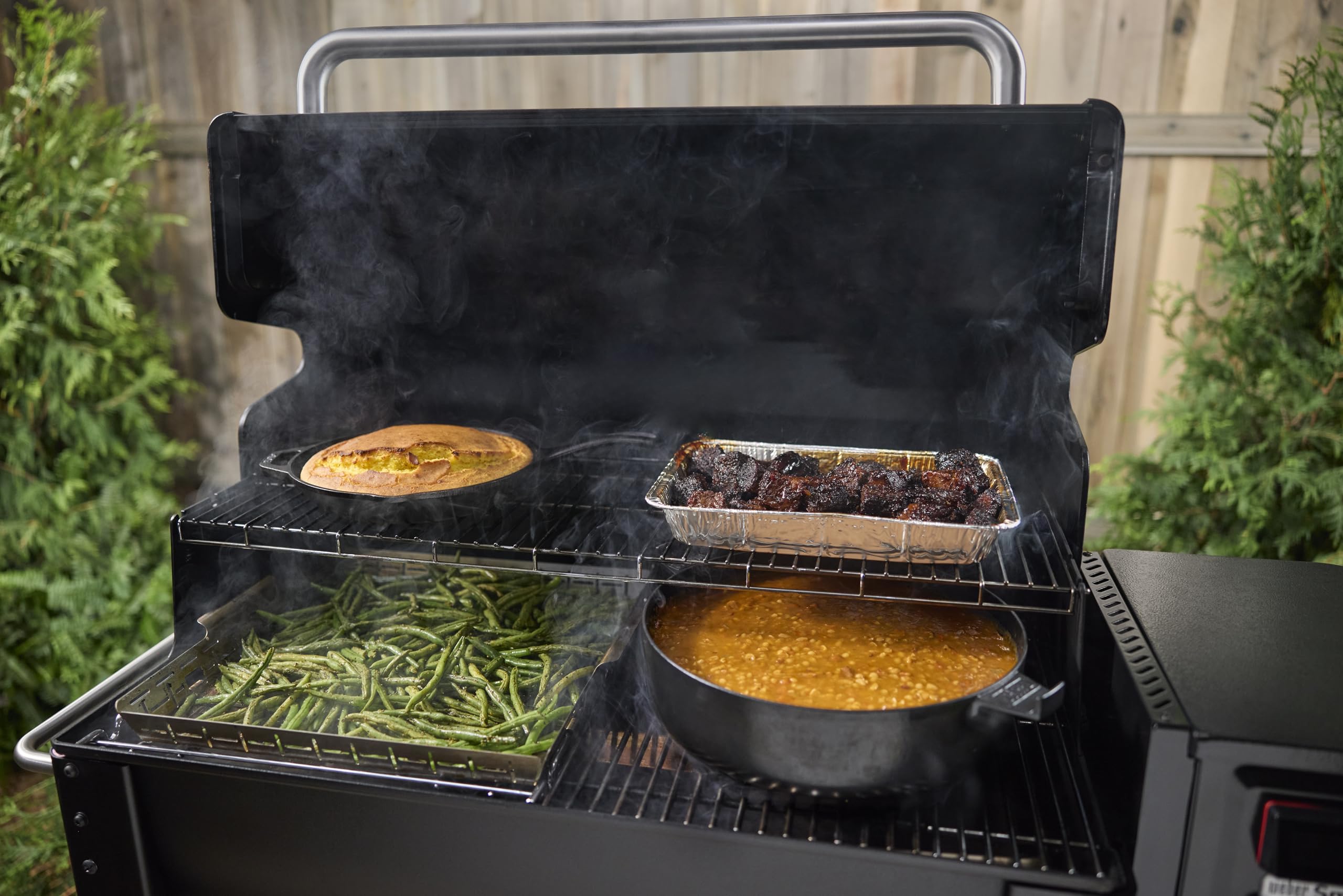 Weber Smoque™ XL 34‑Inch Pellet Smoker, Black – Outdoor BBQ Pellet Grill Up to 500 Degrees with SmokeBoost, SmoqueVent Airflow System & Rapid React PID Temperature Control