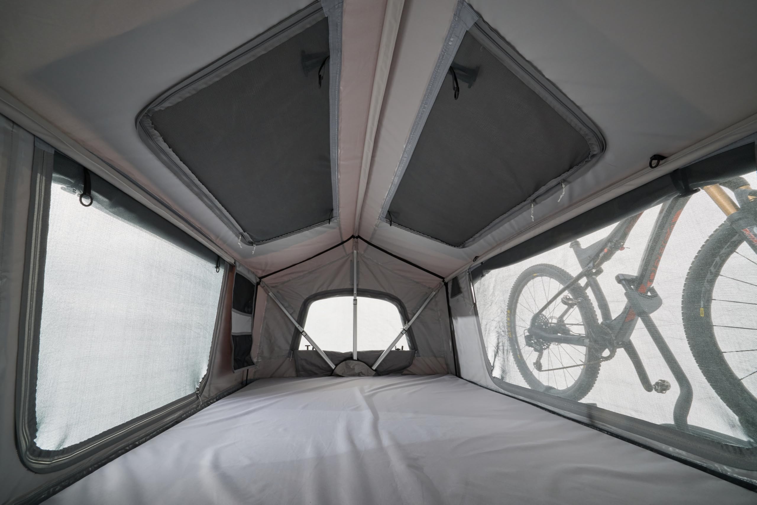 Thule Foothill 2 Person Rooftop Tent, Large Windows and Breathable mesh Panels, Includes Mattress, Low-Profile Design