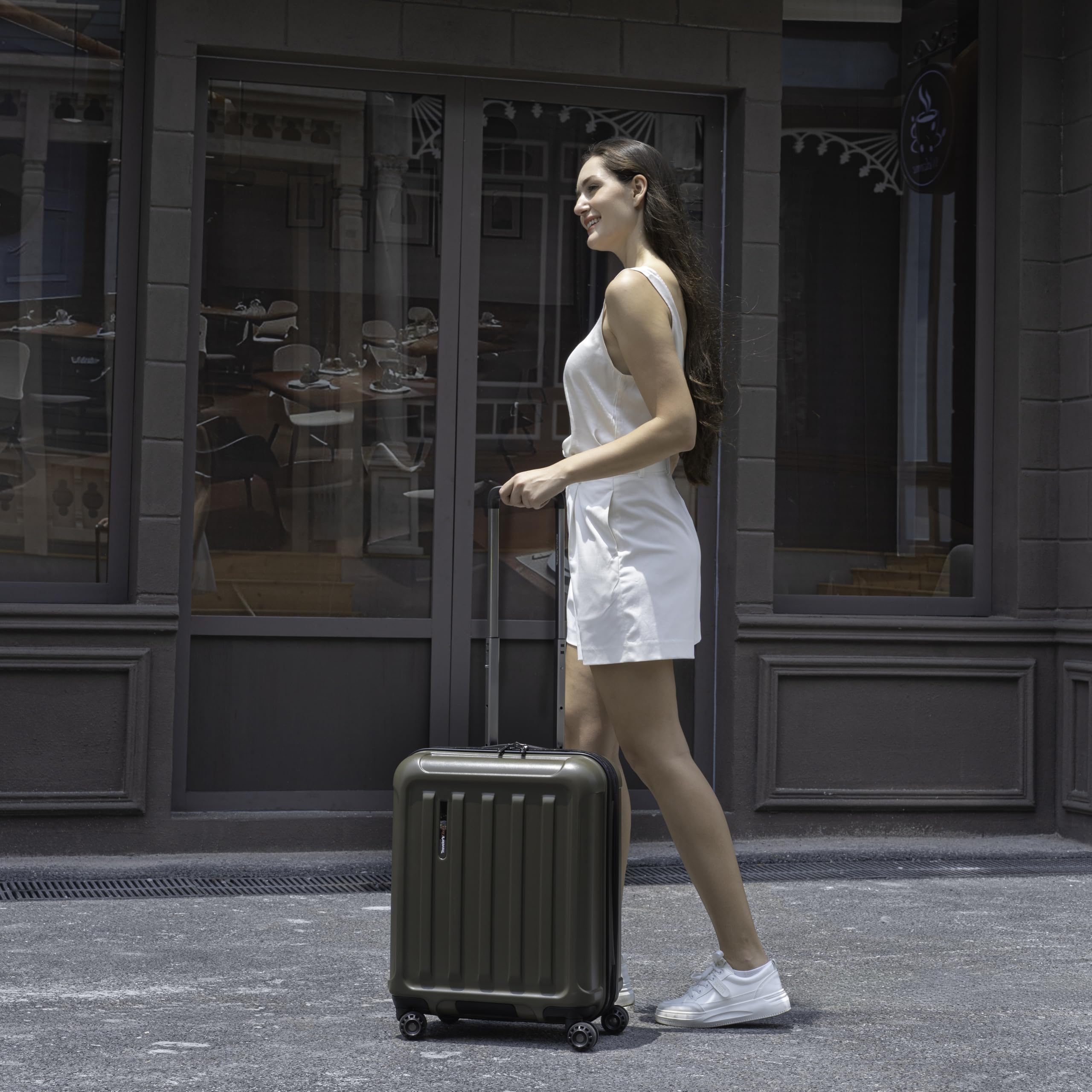 Traveler's Choice Art of Travel Hardside Expandable Luggage with Spinner Wheels, Green