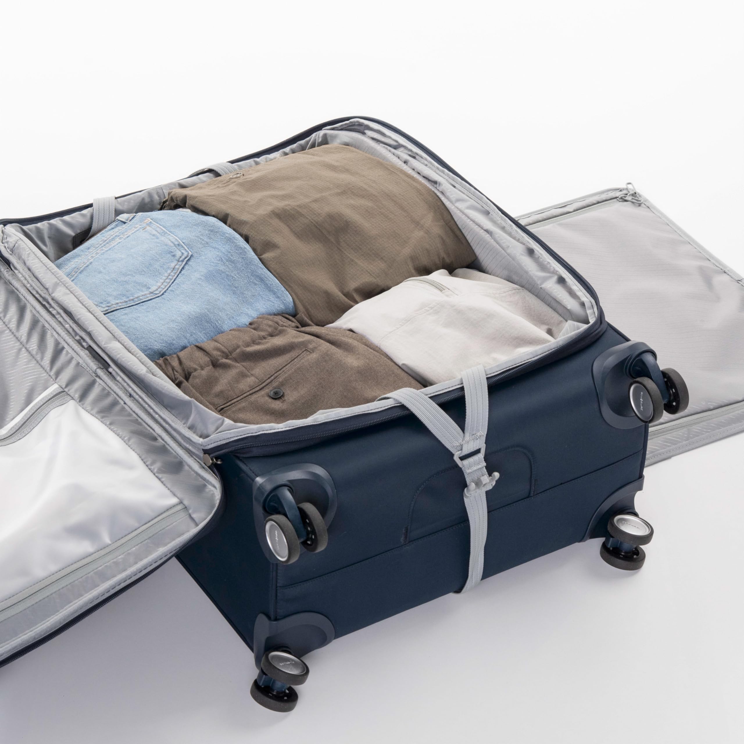 Samsonite Elevation Plus 30-Inch Large Checked Luggage - Expandable Softside Spinner Suitcase - Midnight Blue
