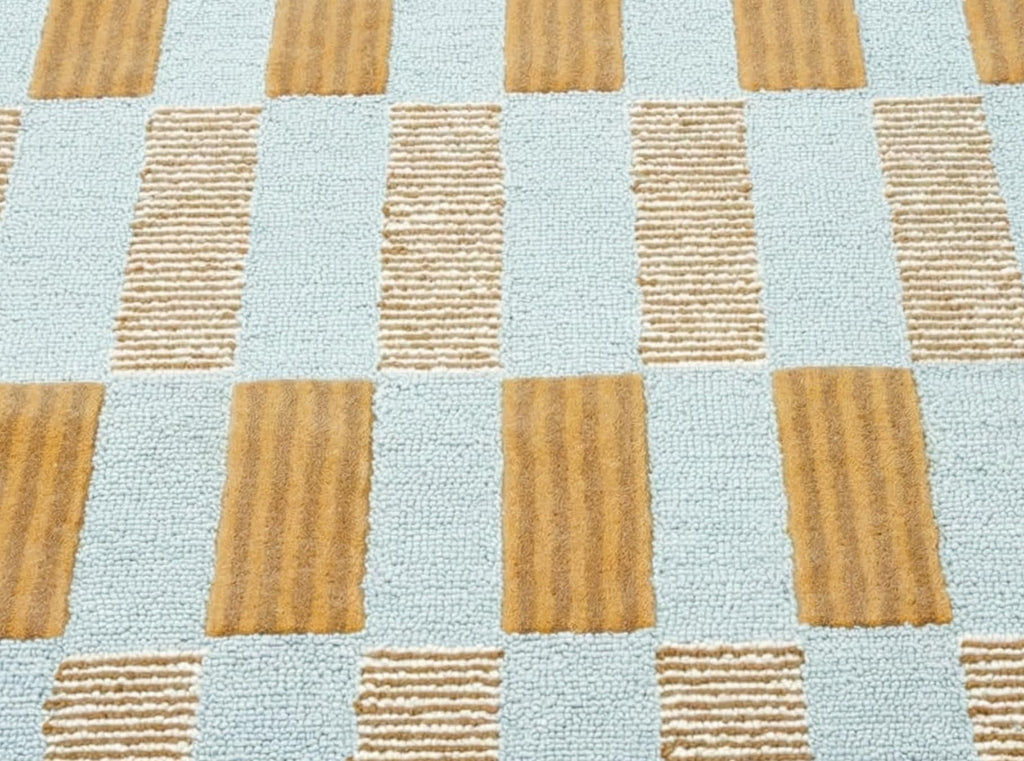RUGWYN Hand-Tufted Scalloped Wool Area Rug, Modern Plaid Checkered Pattern, Soft & Durable Cozy Accent Rug for Living Room, Bedroom & Nursery, Handmade Decorative Floor Carpet (Light Blue, 8' x 10')
