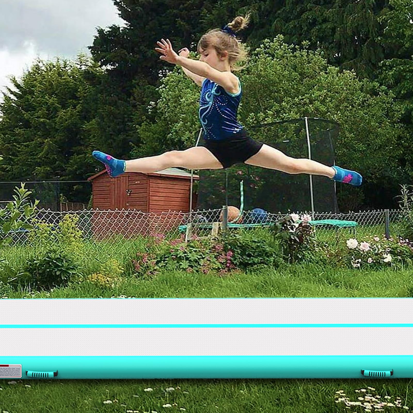 Gymnastics Mats, Air Mat Tumble Track 20FT 8 Inch Thickness Inflatable Training with Carry Bag Electric Pump For Home Use, Cheerleading, Yoga, Water Exercise (Green)