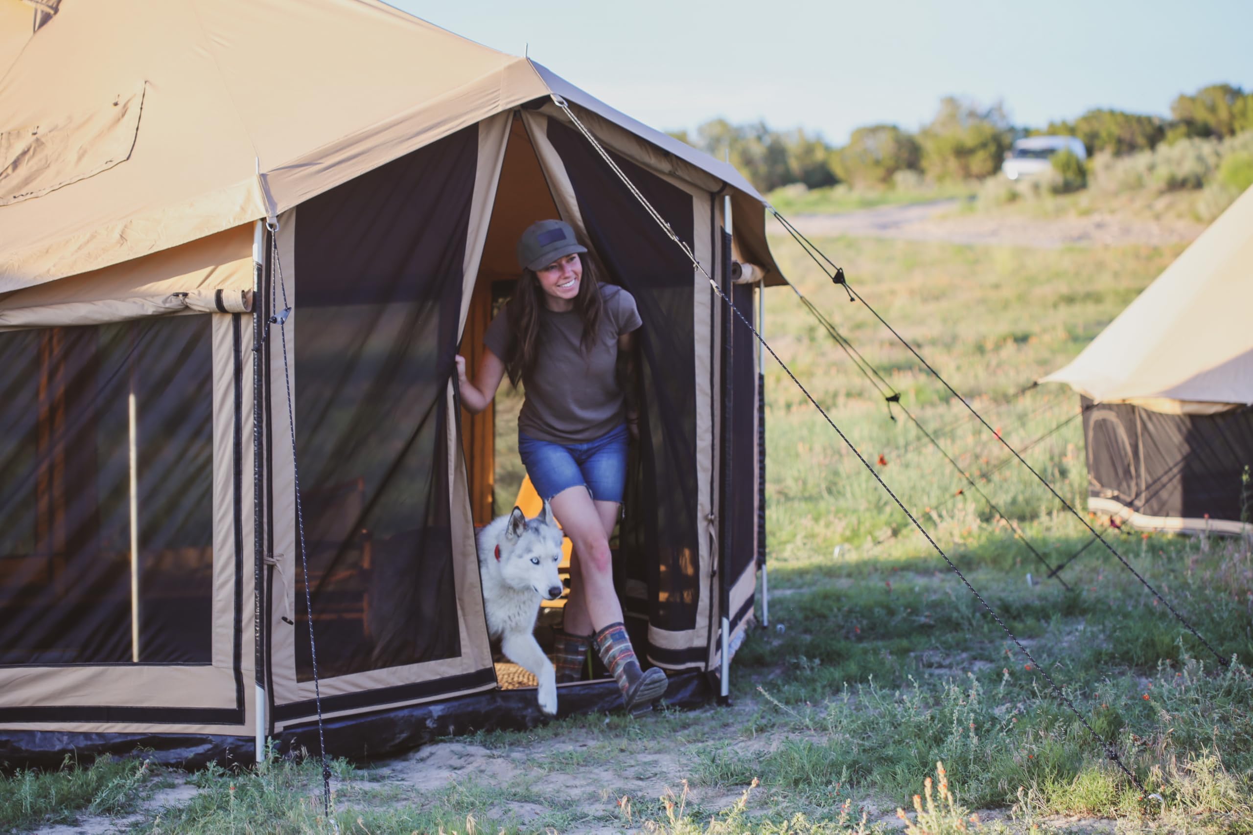 WHITEDUCK Altimus Canvas Tent with Stove Jack, Waterproof, 4 Season Luxury Camping and Glamping Tent Outdoor (18', Water Repellent, Sandstone Beige)