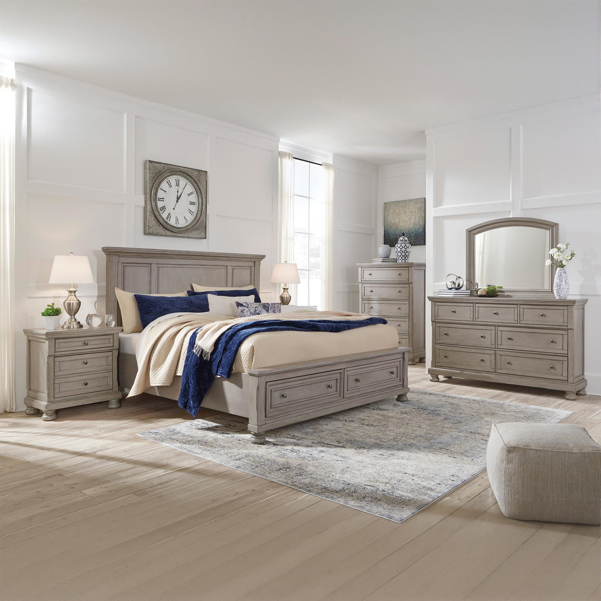 Signature Design by Ashley Lettner Modern Traditional 7 Drawer Dresser, Light Gray
