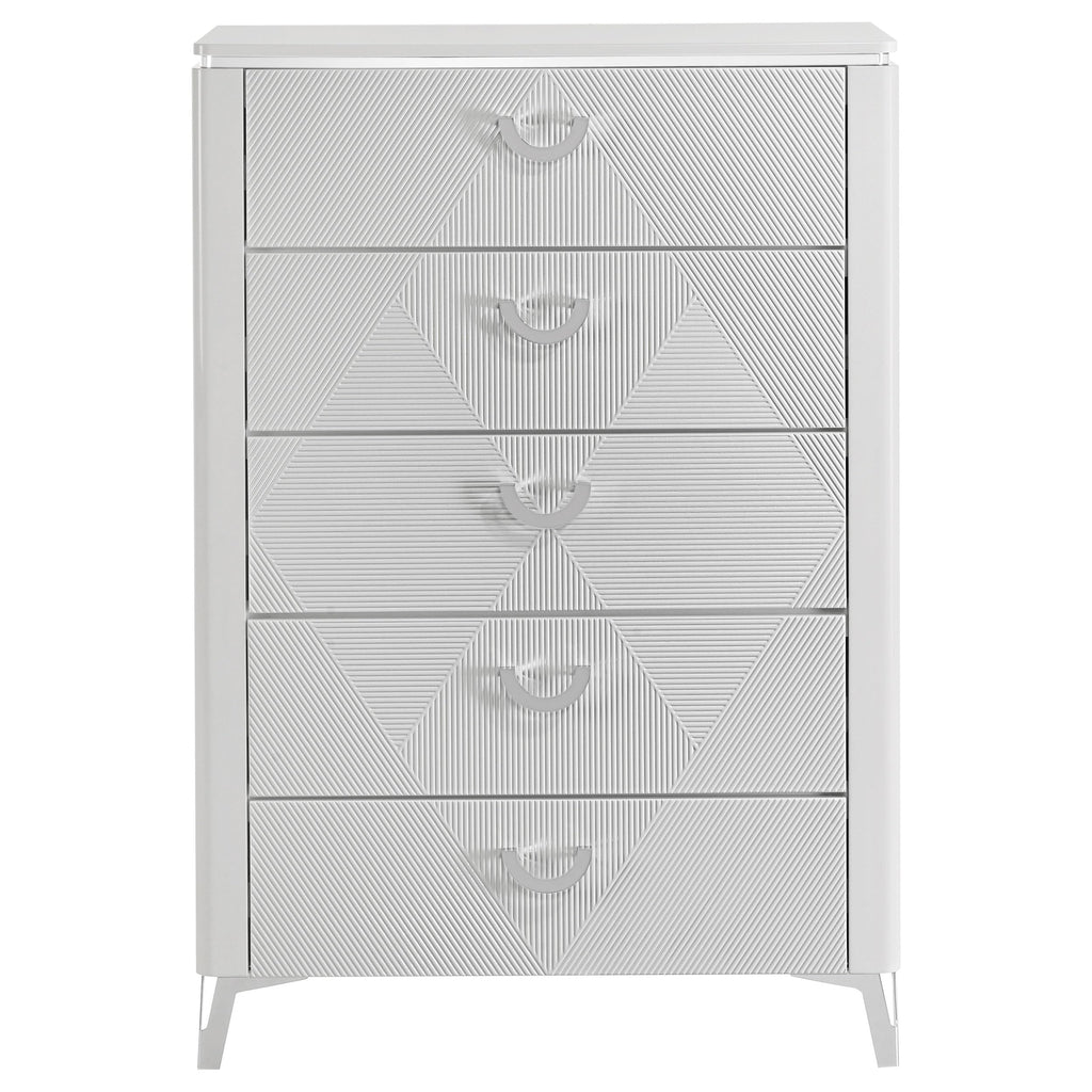 Coaster Home Furnishings - Cassia - Wood - 5-Drawer Chest with Black Felt-Lined Top, V-Patterns Front, U-Shaped Pulls, Tapered Legs and Contemporary Style - Bedroom - White High Gloss - 215795