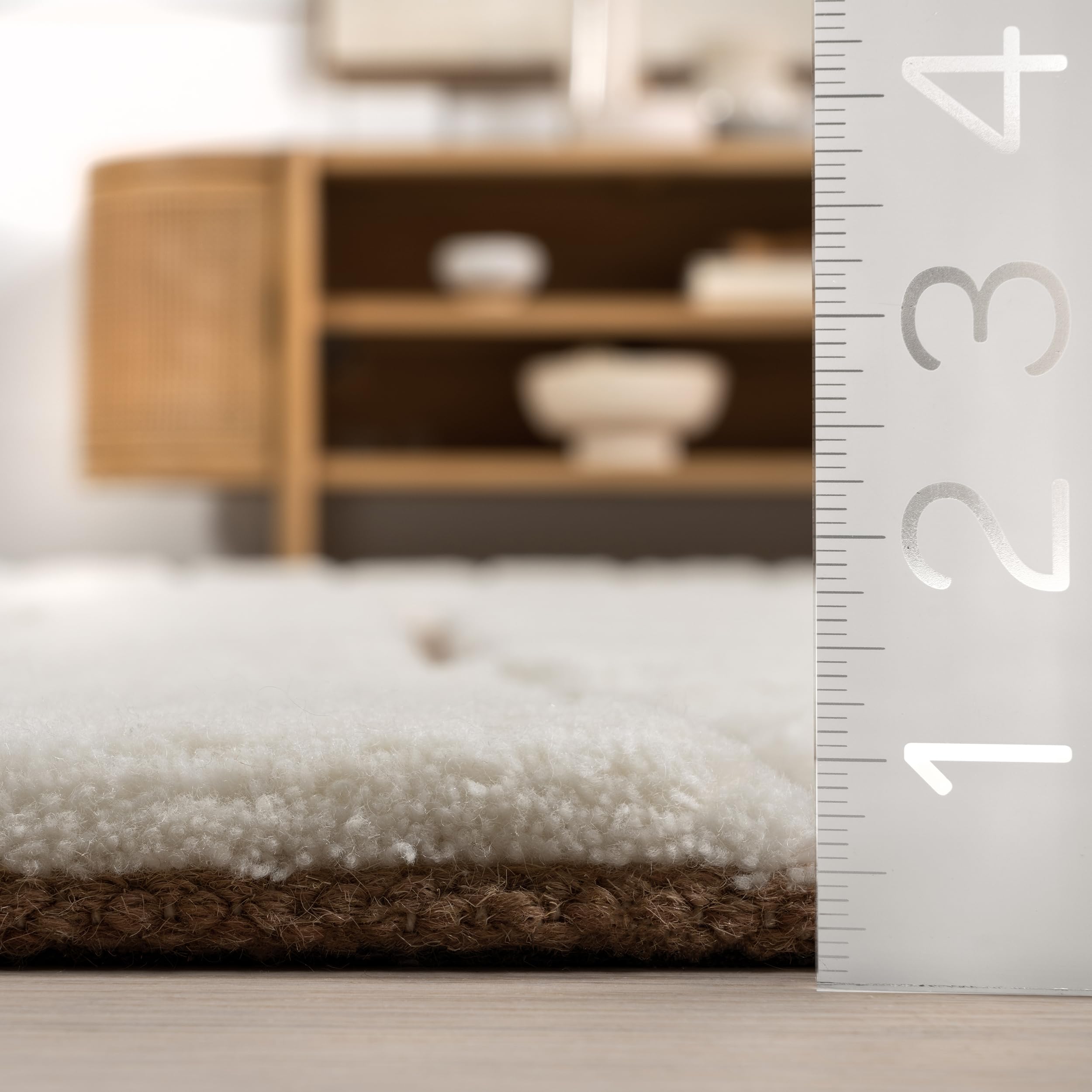 Rugs USA Nazco Cream, 6' x 9', Handmade, Abstract, New Zealand Wool, Soft and Cozy, High Traffic, Stain Resistant, Easy Clean, Durable Runner for Bedroom, Living Room, Dining, Den, Foyer