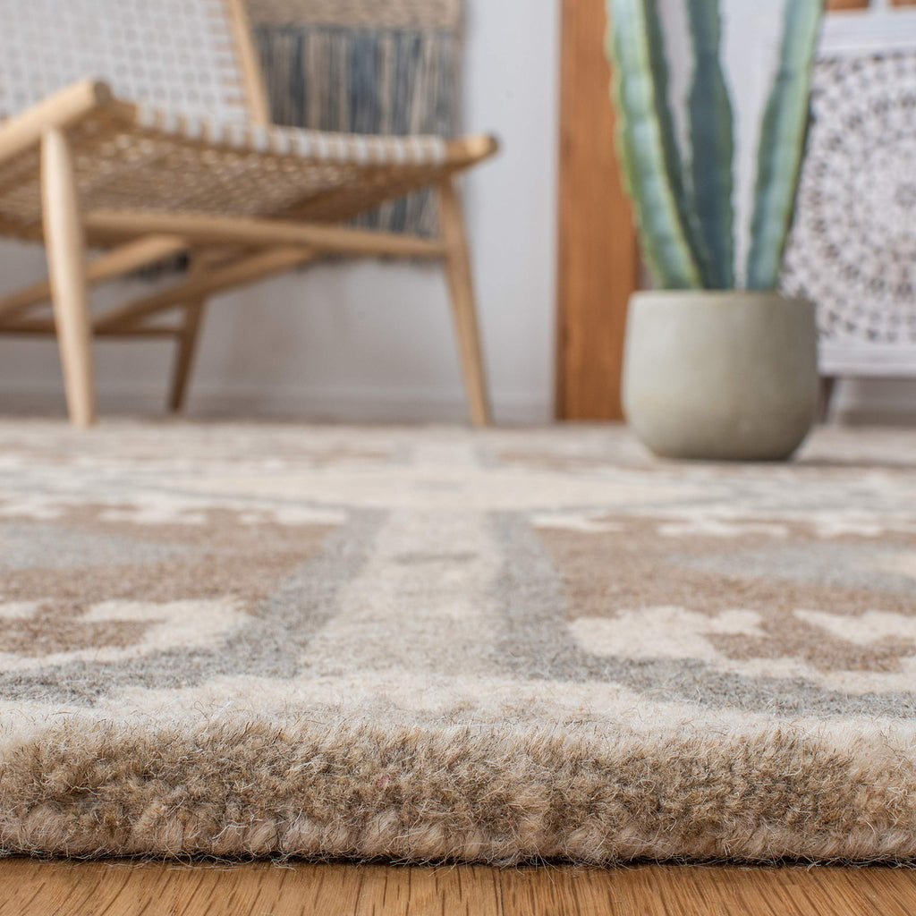 SAFAVIEH Area Rug 8x10 - Wyndham Collection - Large - Natural & Multi, Handmade Wool, Modern Design, Ideal for Living Room, Bedroom, Office, Dining Space (WYD720A)