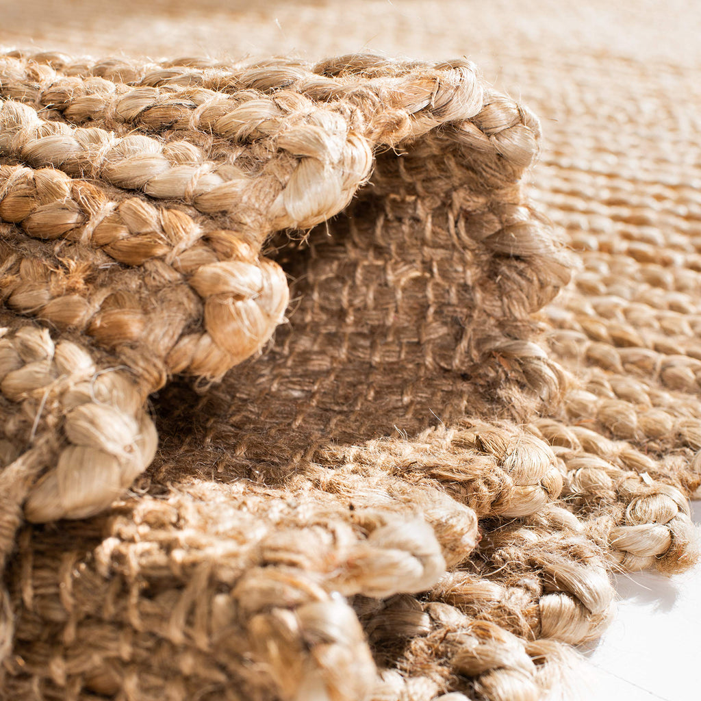 SAFAVIEH Area Rug 8x10 - Cape Cod Collection - Large - Natural, Handmade Braided Jute, Ideal for Living Room, Bedroom, Office, Dining Space (CAP355A)