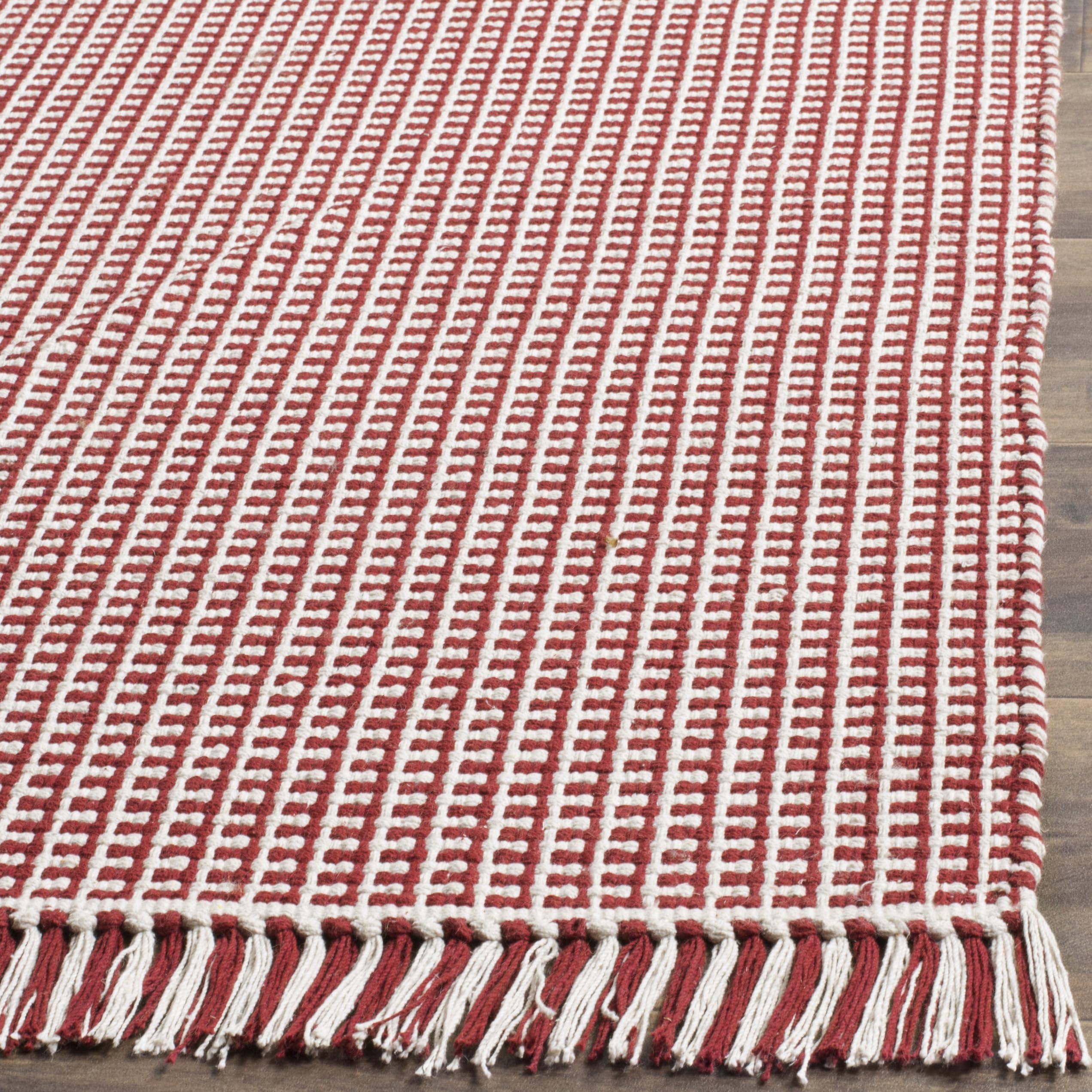 SAFAVIEH Montauk Collection Area Rug - 9' x 12', Ivory & Red, Handmade Flat Weave Boho Farmhouse Cotton Tassel Fringe, Ideal for High Traffic Areas in Living Room, Bedroom (MTK340C)
