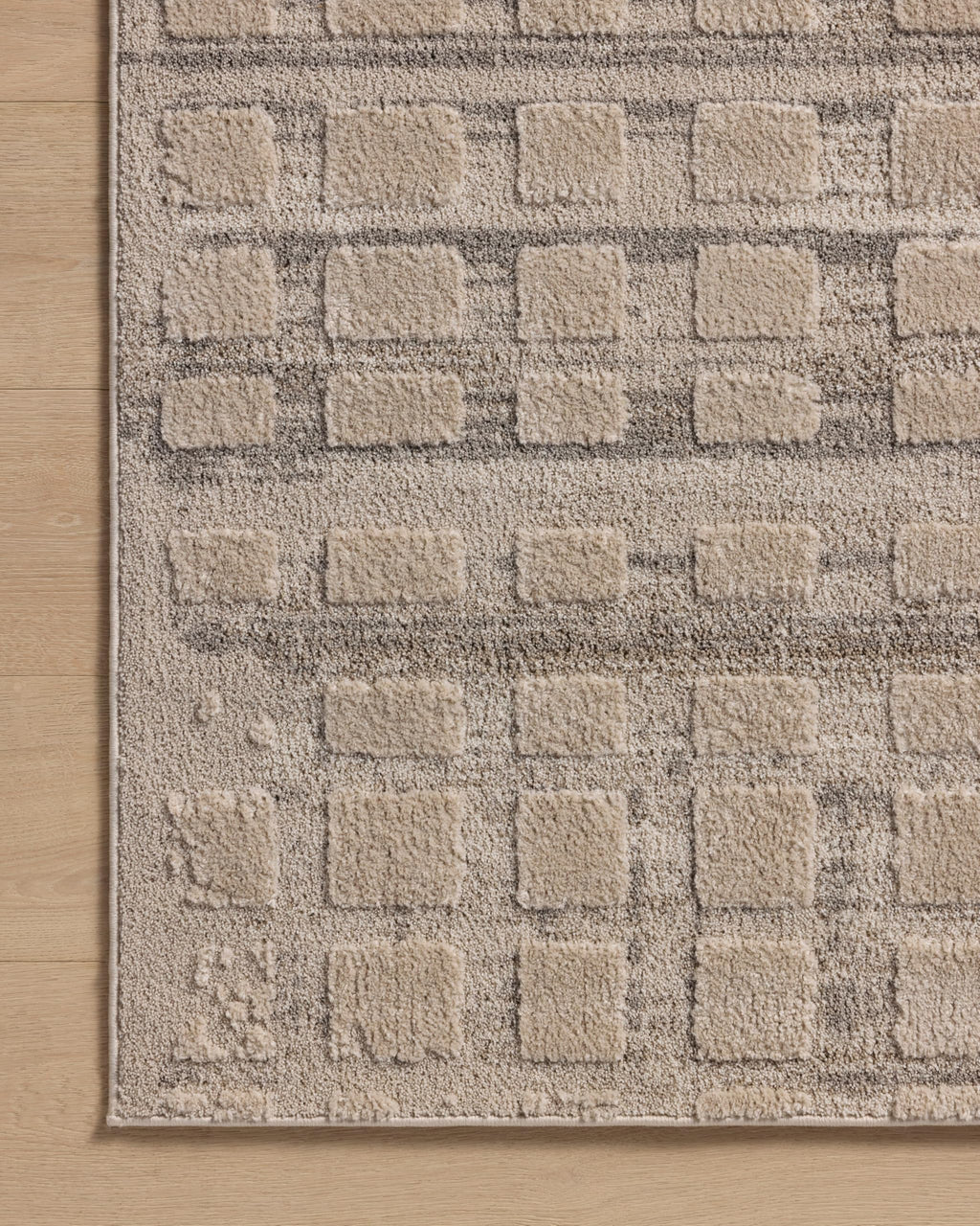 Loloi Amber Lewis Monty Collection MOT-06 Pebble/Beige 11'-6" x 15', .50" Pile Height, Area Rug