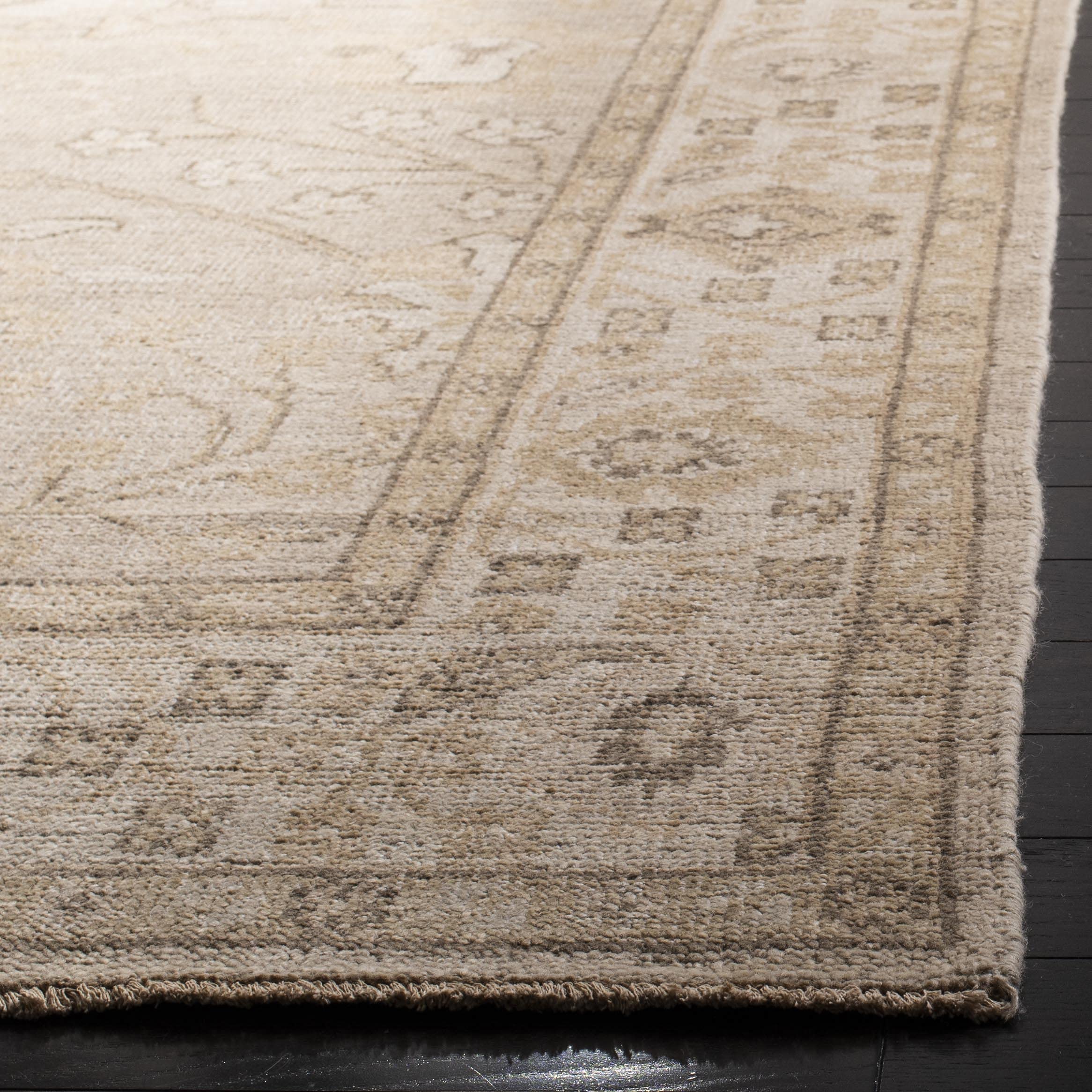 SAFAVIEH Izmir Collection Area Rug - 9' x 12', Gold & Ivory, Hand-Knotted Traditional New Zealand Wool, Ideal for High Traffic Areas in Living Room, Bedroom (IZM134D)