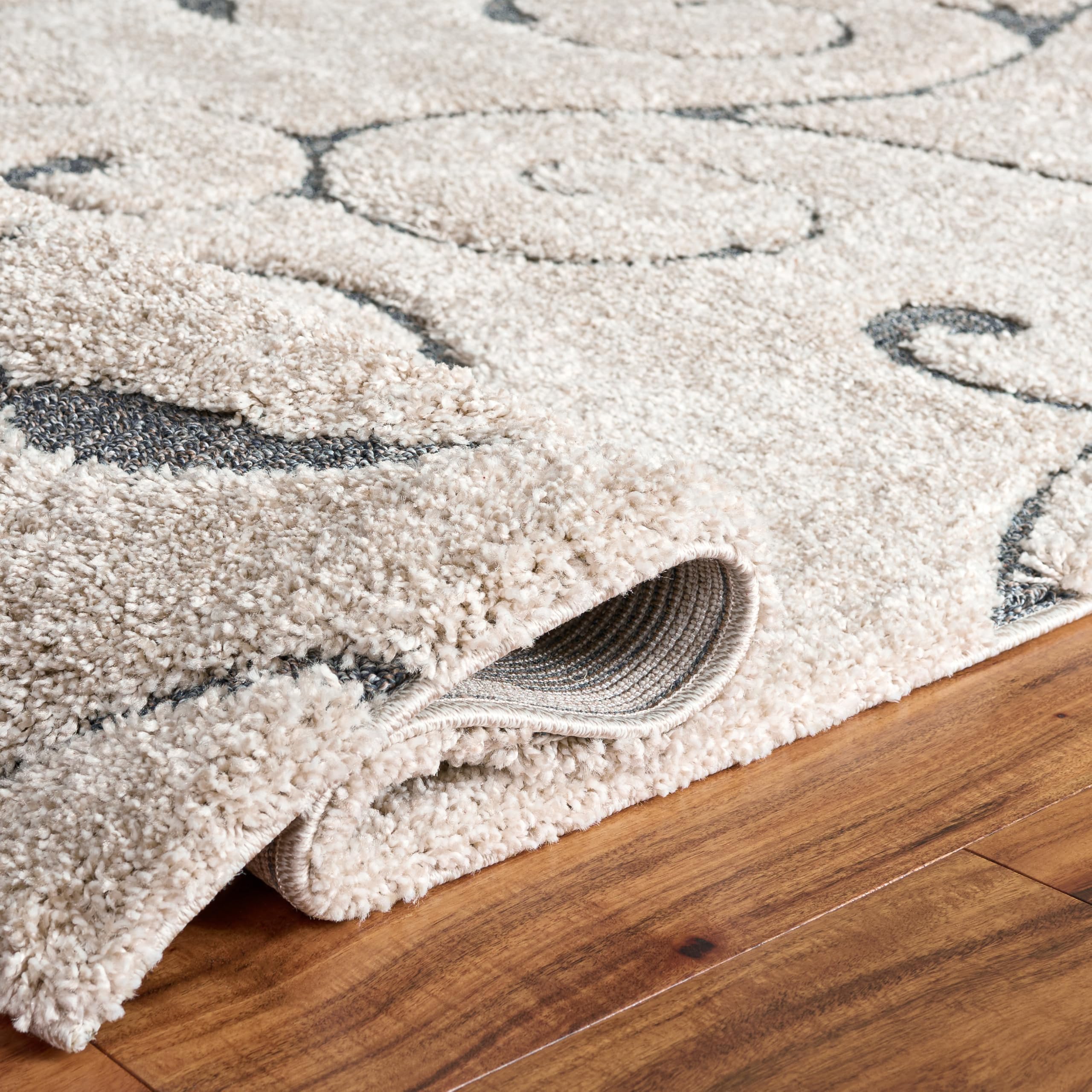 SAFAVIEH Area Rug 8x10 - Florida Shag Collection - Large - Beige & Blue Grey, Scroll Design, Non-Shedding & Easy to Clean, High-Low Plush Pile, Ideal for Living Room, Bedroom, Dining (SG455-1155)