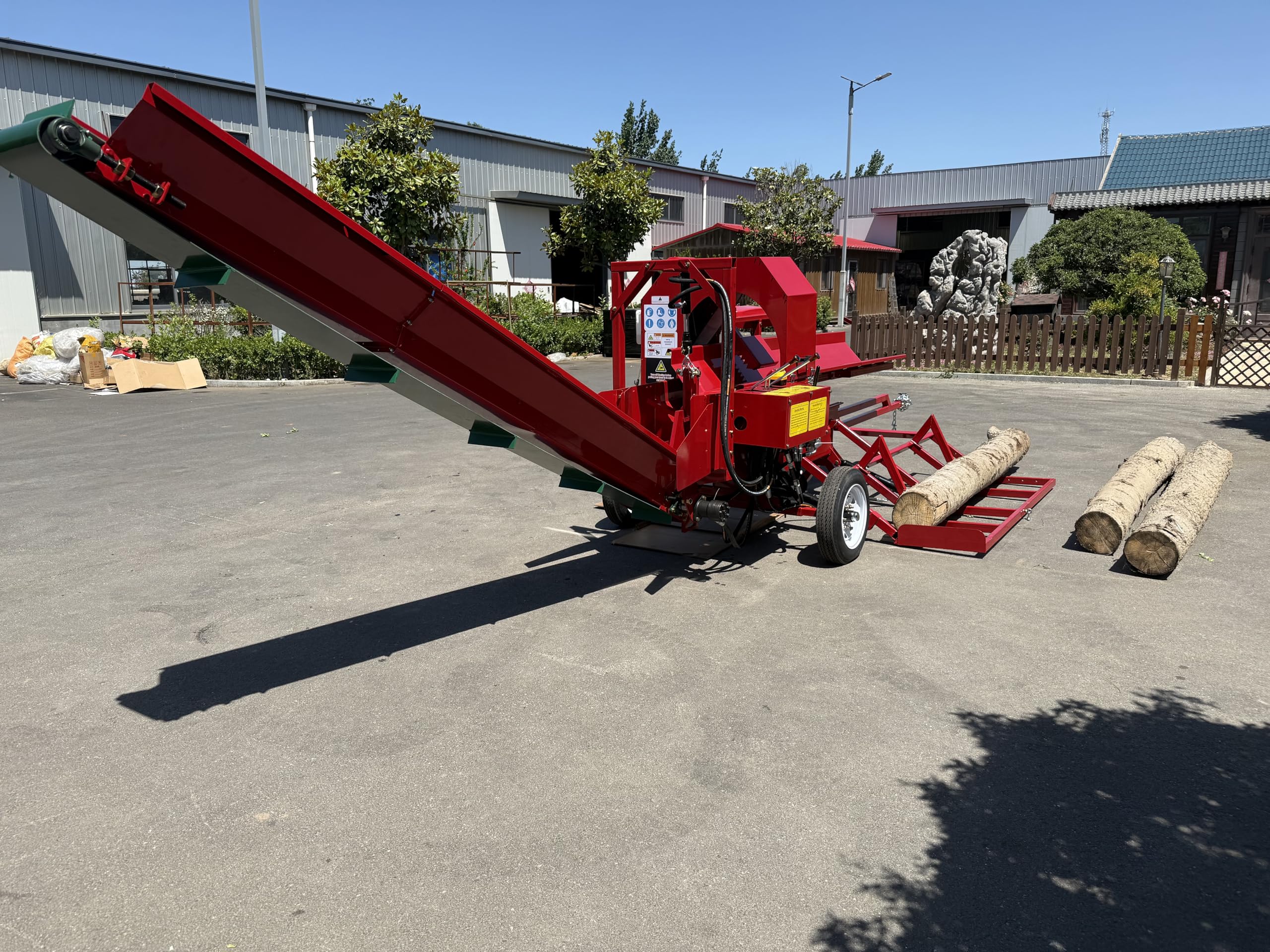 27T Firewood Processor with 739cc RATO Engine, 17.32″ Max Cut, 20″ Chainsaw, 6-Way Wedge, Log Lifter & 3M Conveyor – Full Hydraulic Control – Easy to Use for Home, Farm, Small Business