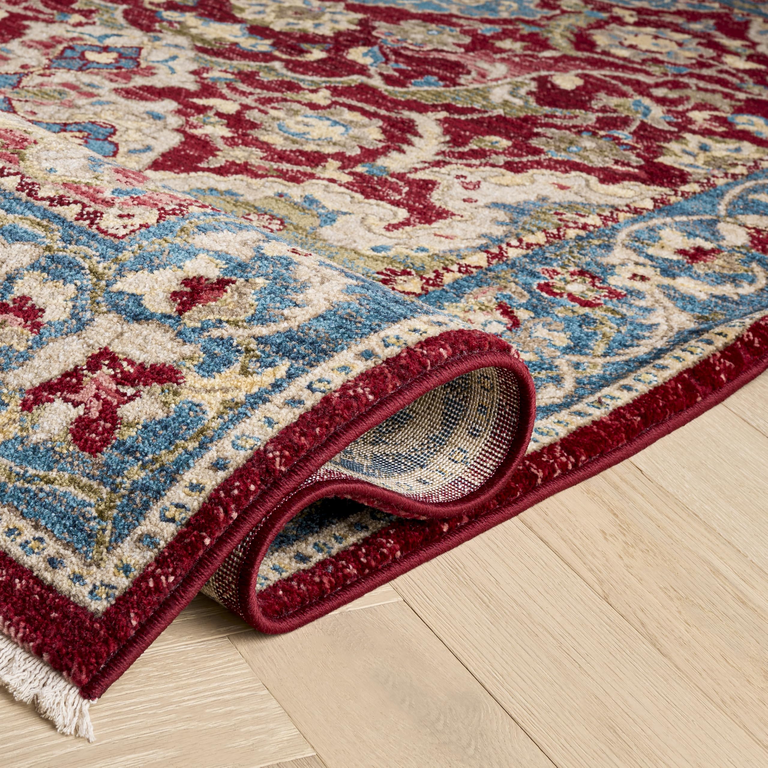 SAFAVIEH Area Rug 8x10 - Kashan Collection - Large - Red & Blue, Traditional Oriental Design, Non-Shedding & Easy Cleaning, Ideal for Living Room, Bedroom, Office, Dining Space (KSN307Q)