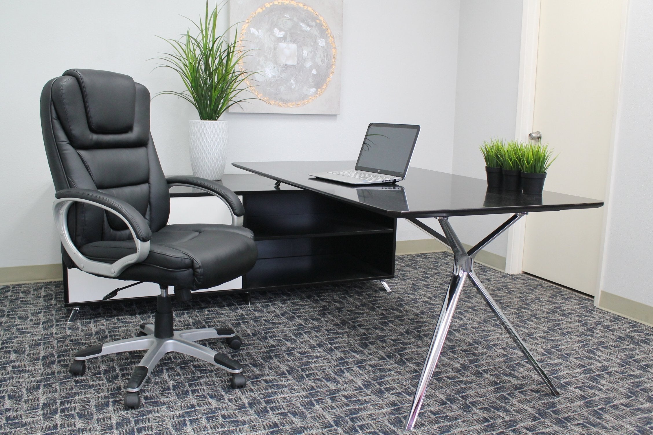 Boss Black No Tools Required Executive Leather Chair