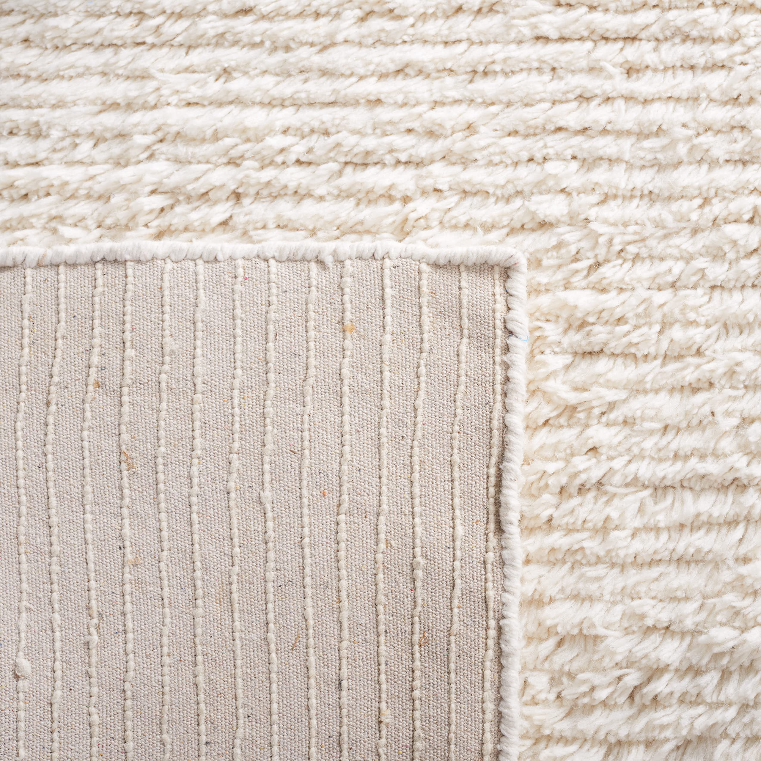 SAFAVIEH Casablanca Collection Area Rug - 10' x 14', Ivory, Handmade Wool, Ideal for The Living Room, Dining, Bedroom (CSB793A)