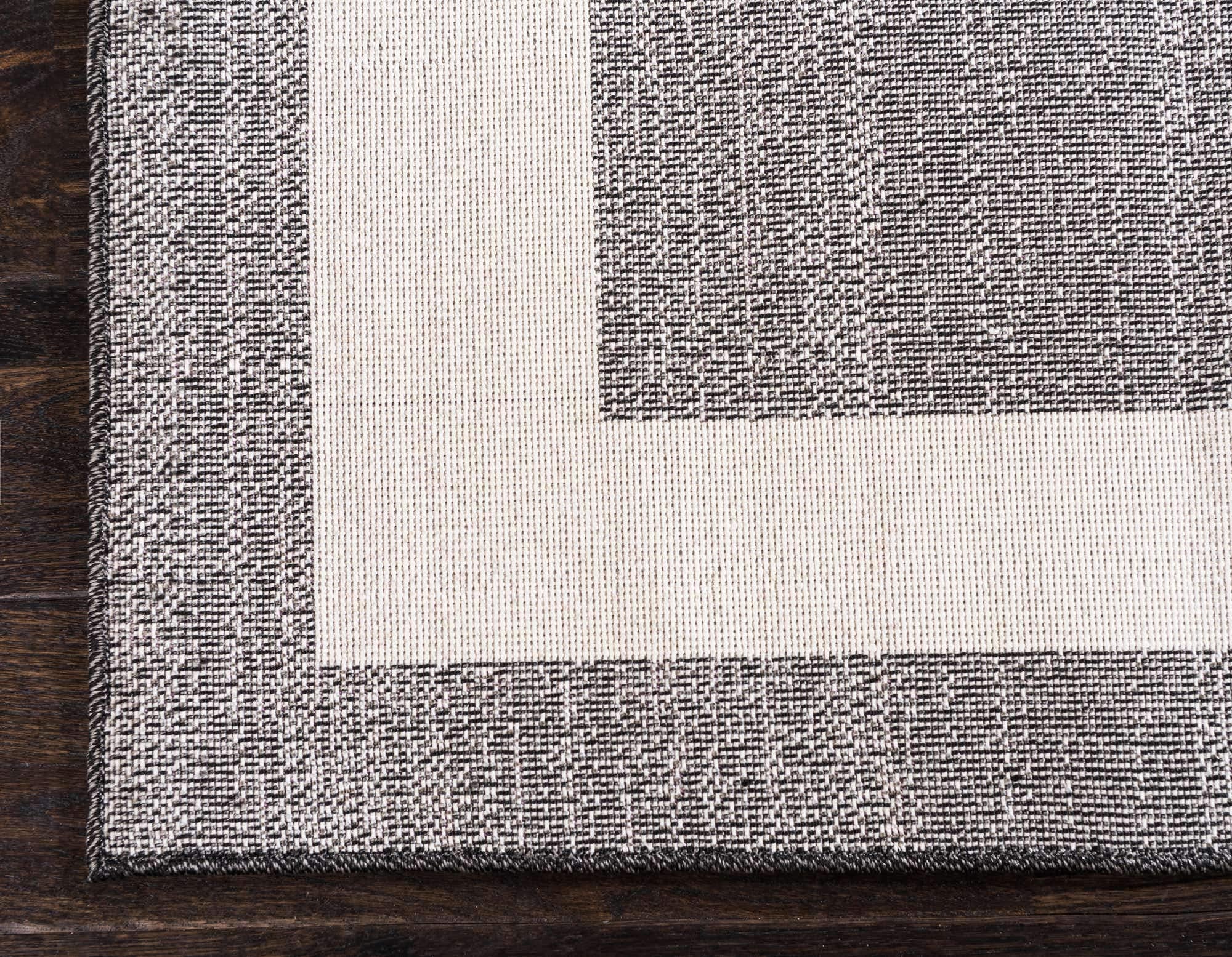 Unique Loom Del Mar Collection Area Rug - Maria (7' 10" x 11' 4" Rectangle, Black/ Ivory)