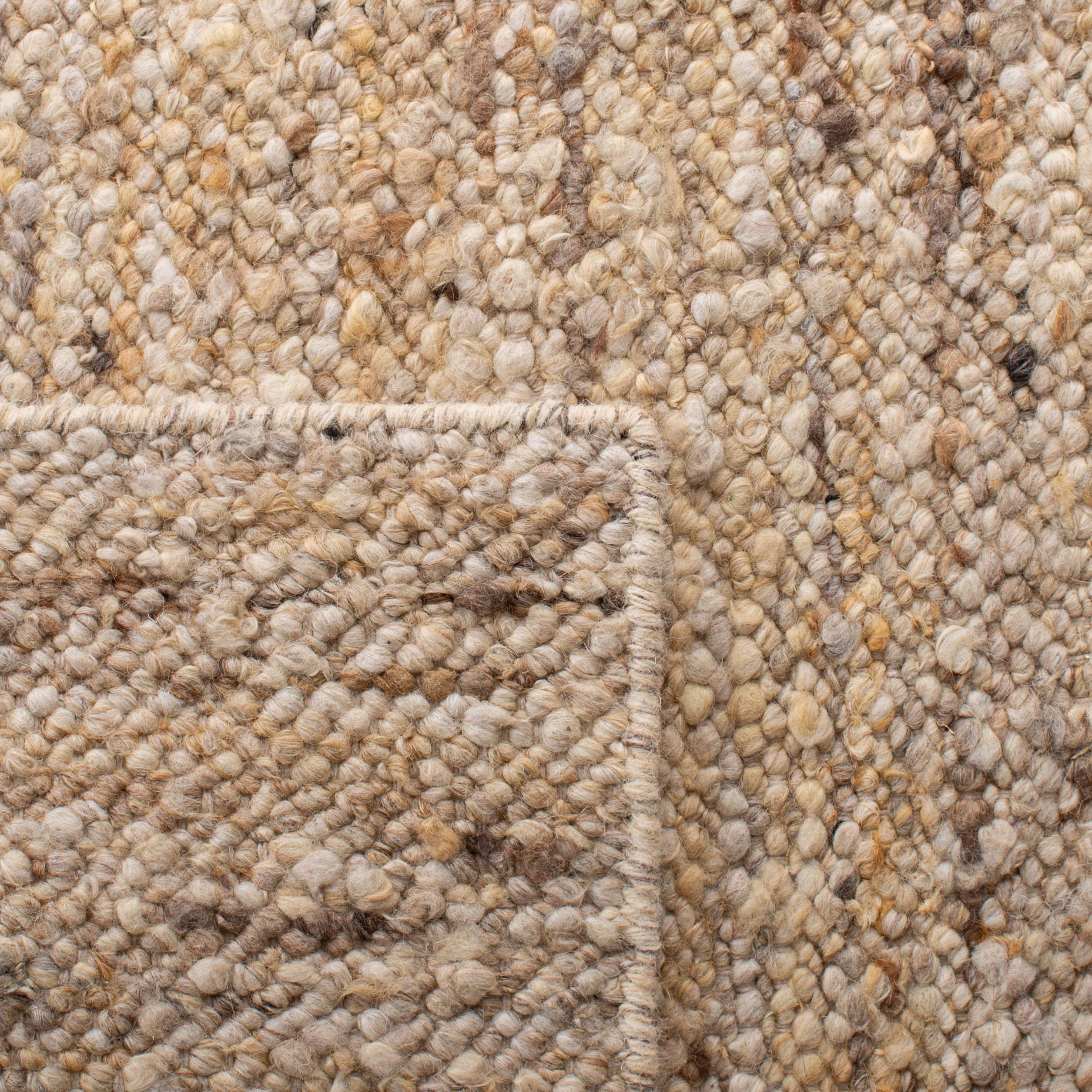 SAFAVIEH Area Rug 8x10 - Natura Collection - Large - Beige, Handmade Wool, Ideal for Living Room, Bedroom, Dining Space (NAT263B)