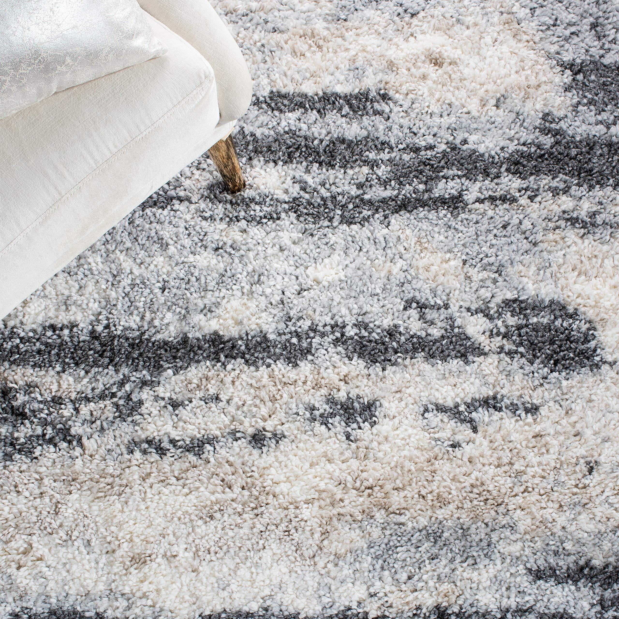 SAFAVIEH Area Rug 10x14 - Fontana Shag Collection - Large - Grey & Ivory, Non-Shedding & Easy to Clean, Plush Thick Pile, Ideal for Living Room, Bedroom, Dining Space (FNT853G)