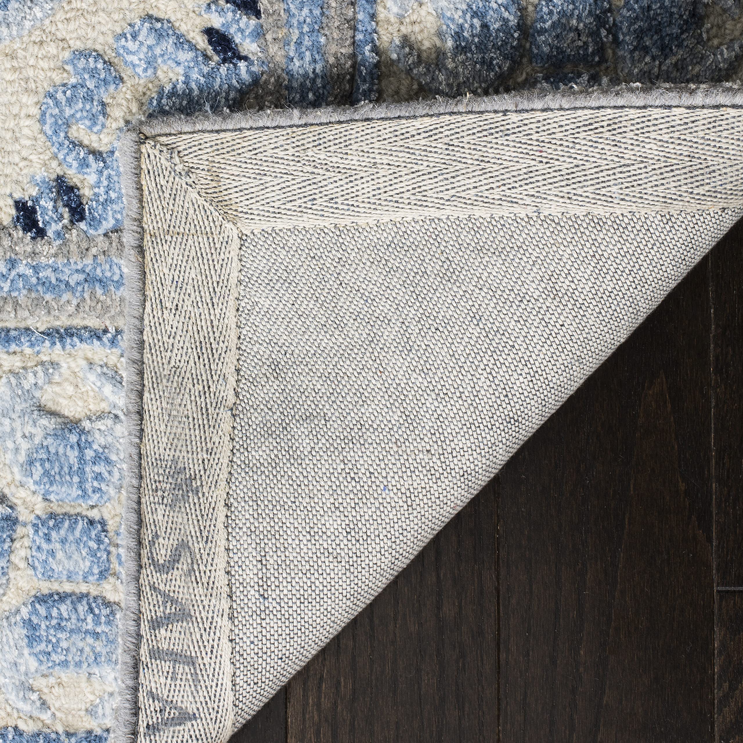 SAFAVIEH Bella Collection Area Rug - 7' Square, Ivory & Blue, Handmade Wool & Viscose, Ideal for High Traffic Areas in Living Room, Bedroom (BEL155A)
