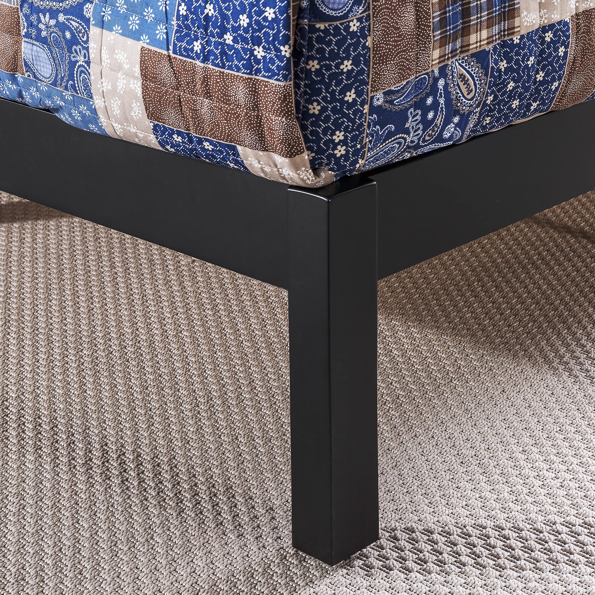 Zinus Santiago Wood Platform Bed Frame, Wood Slat Support, No Box Spring Needed, Easy Assembly, King, Black