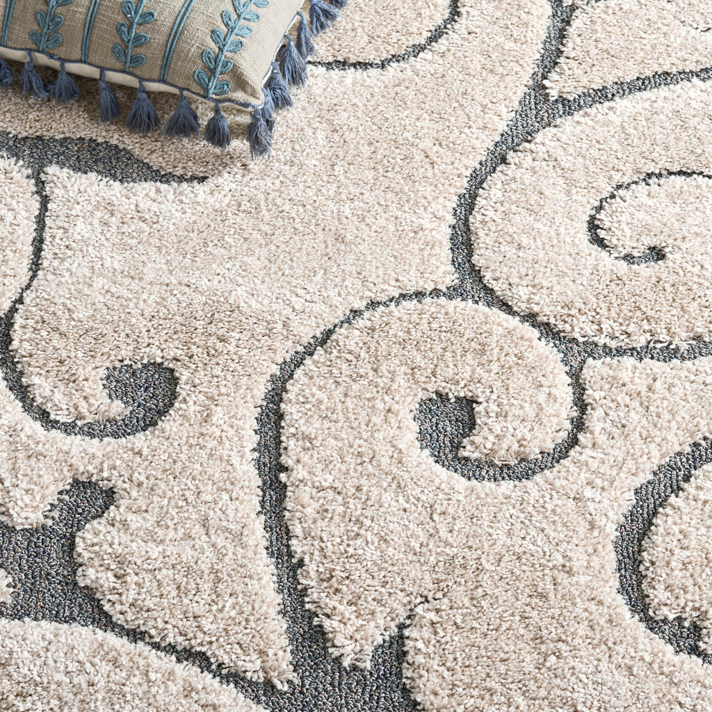 SAFAVIEH Area Rug 8x10 - Florida Shag Collection - Large - Beige & Blue Grey, Scroll Design, Non-Shedding & Easy to Clean, High-Low Plush Pile, Ideal for Living Room, Bedroom, Dining (SG455-1155)
