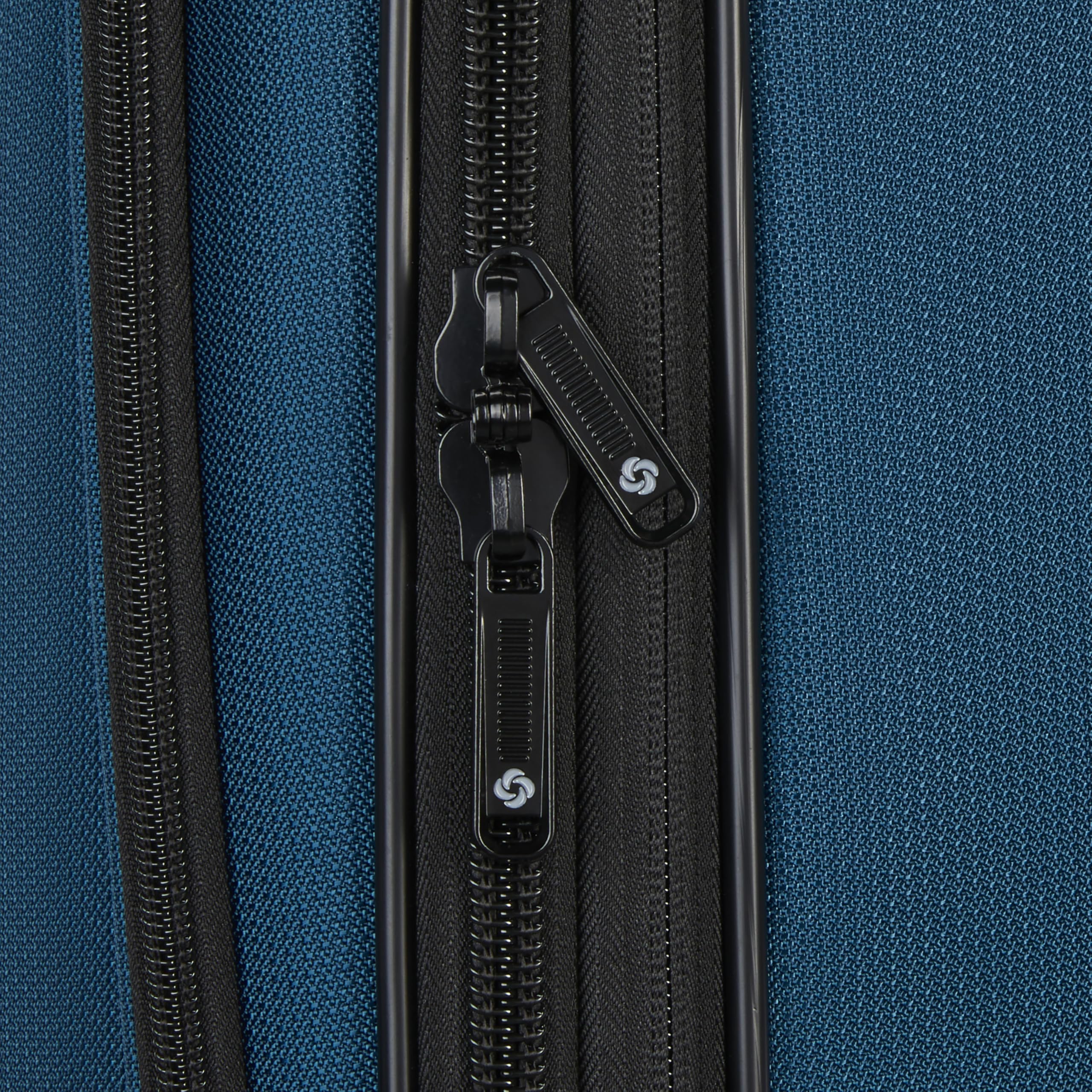 Samsonite Ascella 4 Large Checked Suitcase - Cerulean Blue