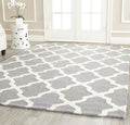 SAFAVIEH Cambridge Collection Area Rug - 10' x 14', Silver & Ivory, Handmade Trellis Wool, Ideal for High Traffic Areas in Living Room, Bedroom (CAM121D)