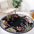 SAFAVIEH Chelsea Collection 8' Round Black HK56B Hand-Hooked French Country Wool Area Rug