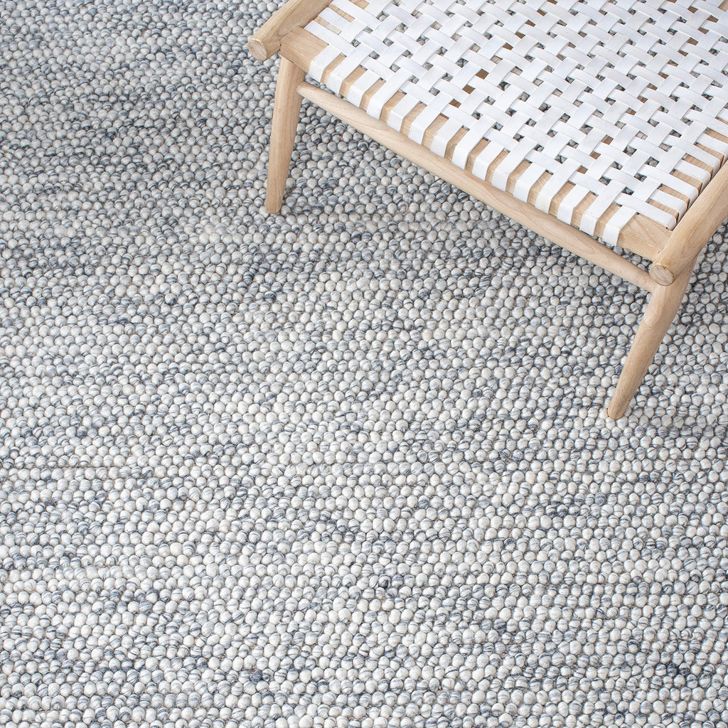SAFAVIEH Area Rug 8x10 - Natura Collection - Large - Light Grey & Ivory, Handmade Wool Blend, Textured Design, Ideal for Living Room, Bedroom, Dining Space (NAT620G)