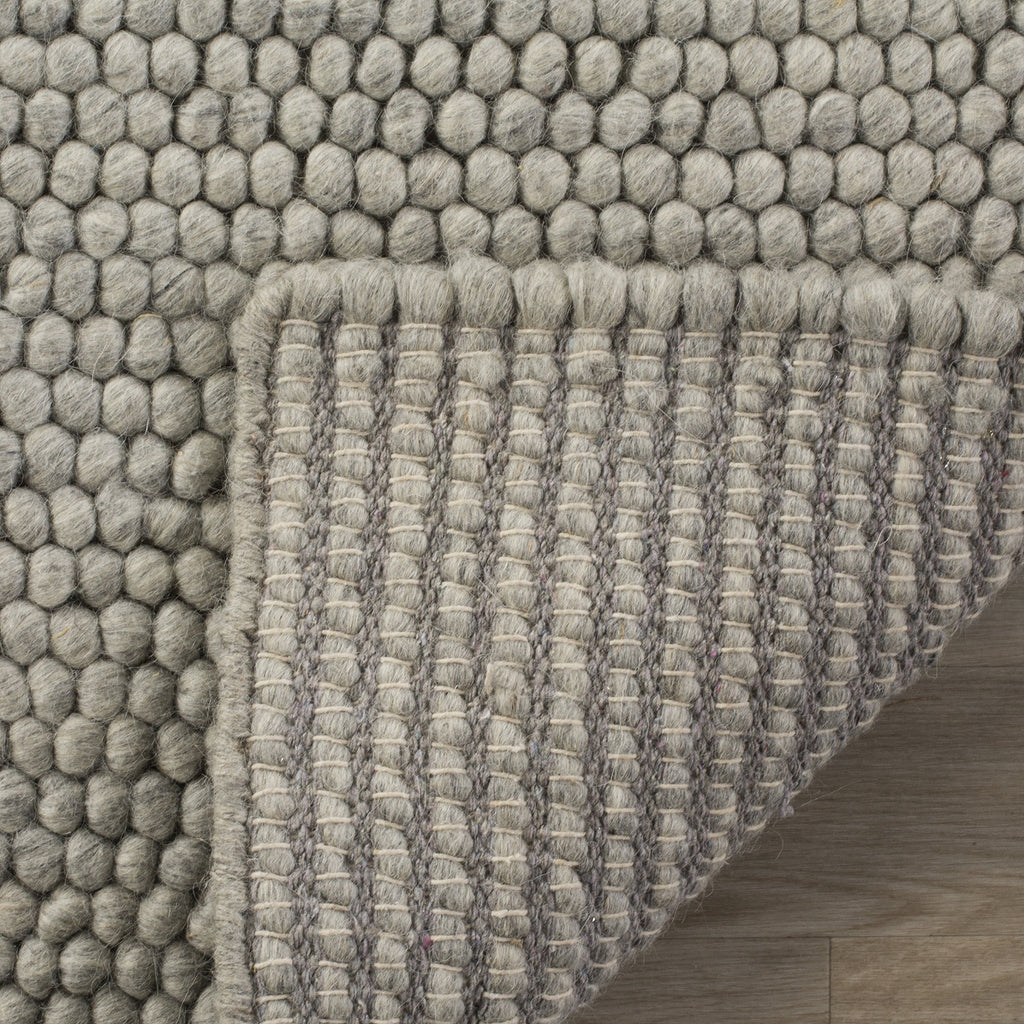 SAFAVIEH Area Rug 6x9 - Natura Collection - Silver, Handmade Wool Blend, Textured Design, Ideal for Living Room, Bedroom, Dining Space (NAT620C)